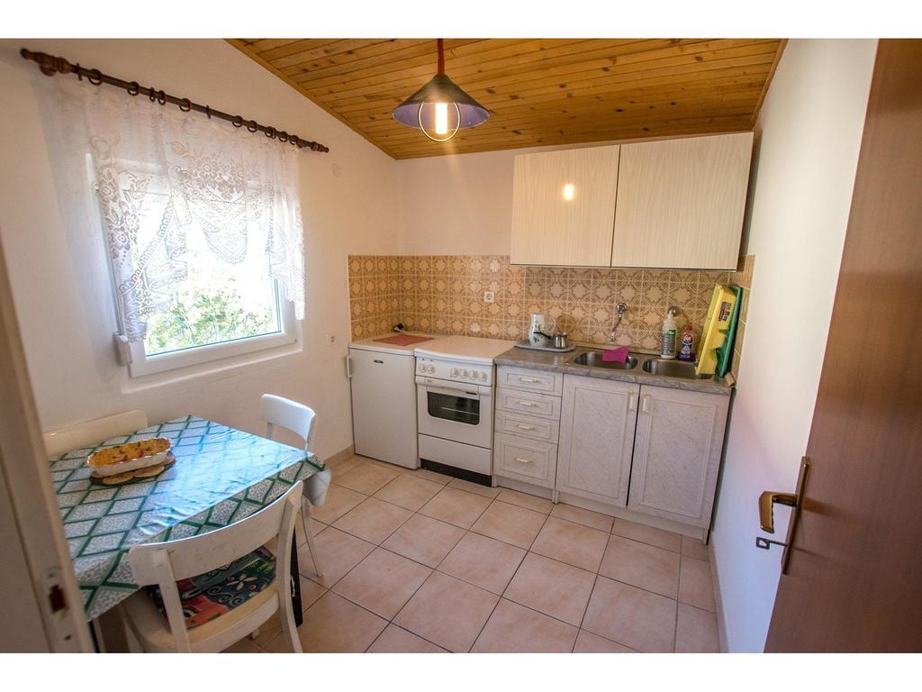 Apartments Velebit Starigrad Exterior photo