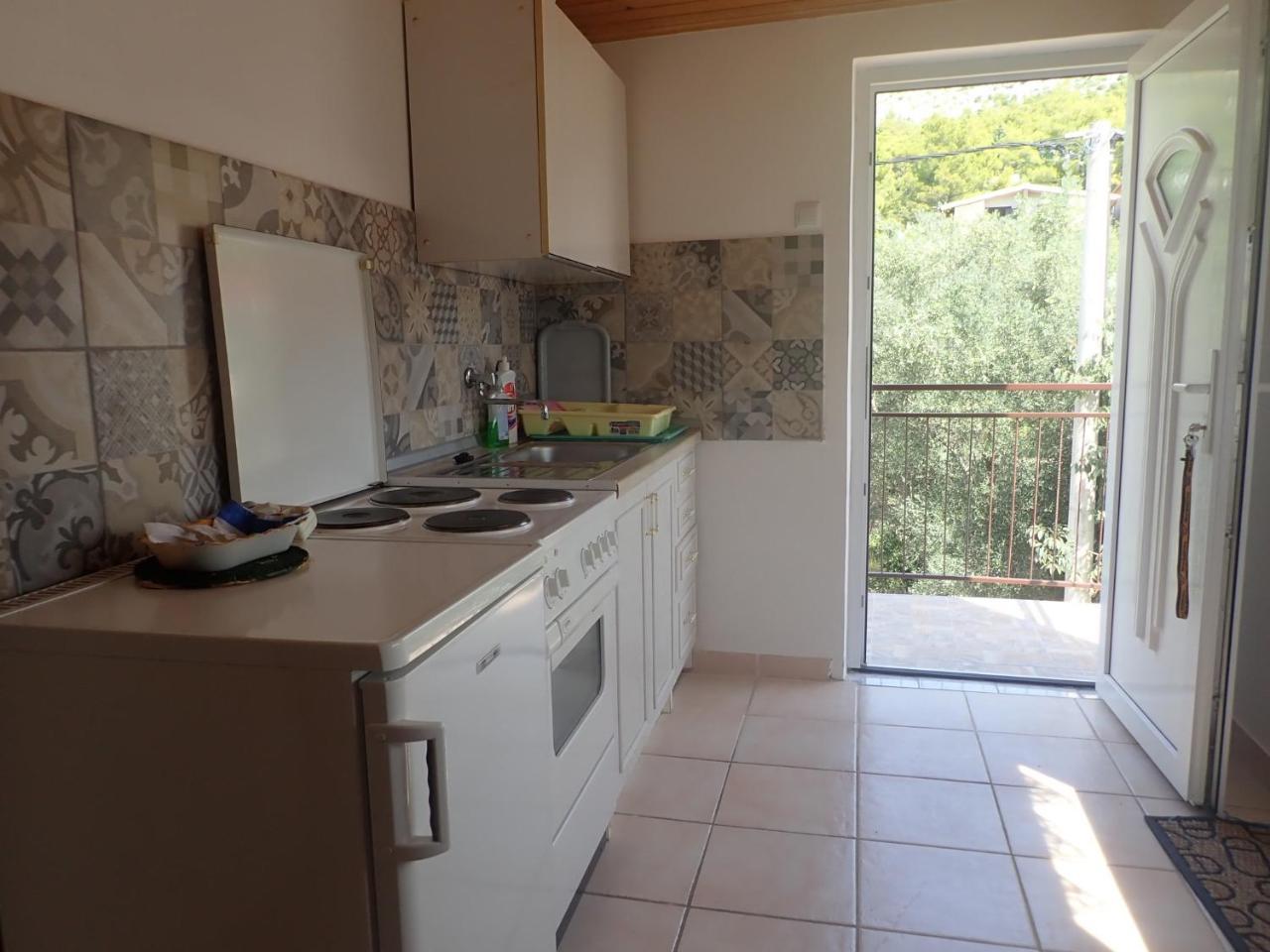 Apartments Velebit Starigrad Exterior photo